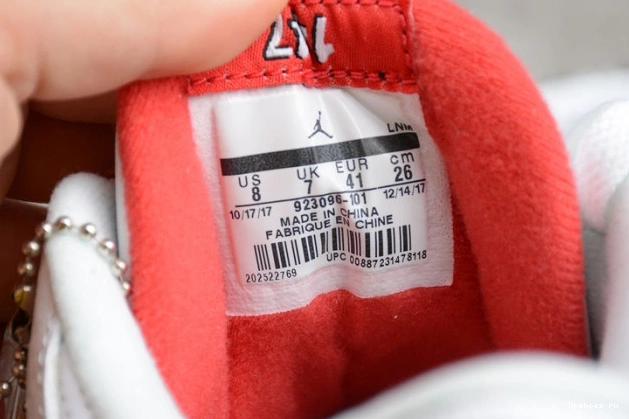 Throw Free Retro Line Cement Air Jordan 3 White 923096-101 0127